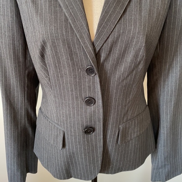 L.K.Bennett blazer - Picture 2 of 8